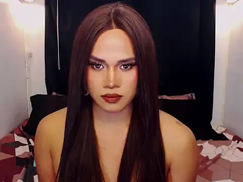 Snapshot of YllanaAltheaXxX chatting on February 2026 05:20:02 PM YllanaAltheaXxX online show from February 2026 05:20:02 PM