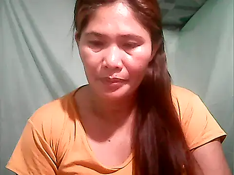 Snapshot of Juicy_69xx chatting on October 2025 01:51:02 PM Juicy 69xx online show from October 2025 01:51:02 PM