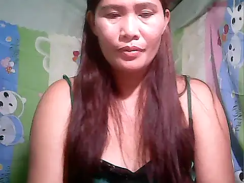 Snapshot of Juicy_69xx chatting on October 2025 12:02:02 PM Juicy 69xx online show from October 2025 12:02:02 PM