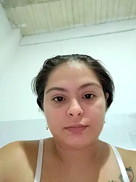 Snapshot of yatzuriperrita chatting on February 2026 08:15:01 PM yatzuriperrita online show from February 2026 08:15:01 PM