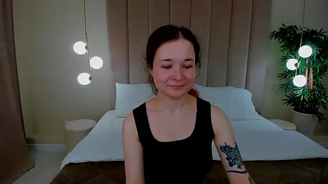 Snapshot of NancyJonson chatting on September 2025 03:30:01 AM NancyJonson online show from September 2025 03:30:01 AM