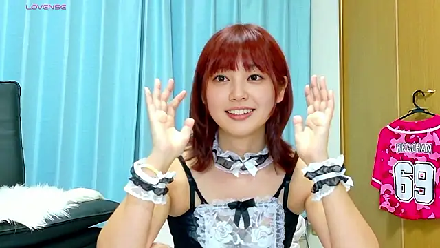 Snapshot of rikachan_perfect chatting on June 2026 01:54:01 PM rikachan perfect online show from June 2026 01:54:01 PM