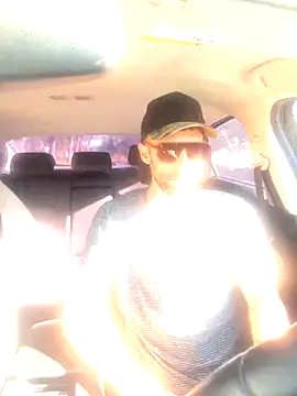 Snapshot of thejohnryancollection chatting on September 2025 02:44:02 PM thejohnryancollection online show from September 2025 02:44:02 PM