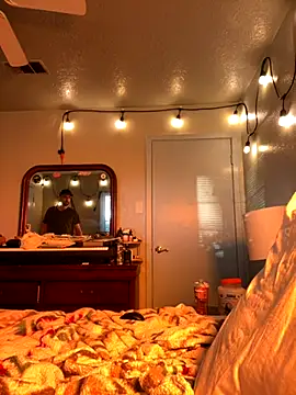 Snapshot of thejohnryancollection chatting on November 2025 11:07:02 PM thejohnryancollection online show from November 2025 11:07:02 PM