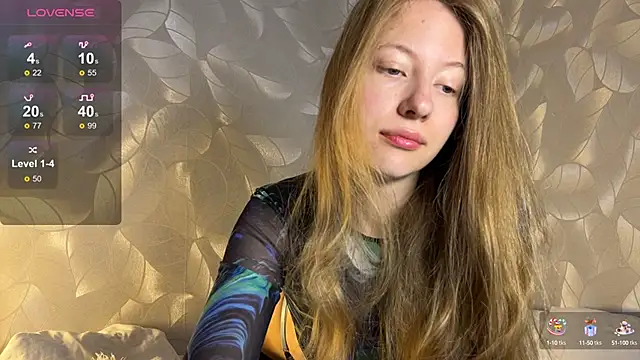 Snapshot of Rose_sunny chatting on September 2025 05:30:01 AM Rose sunny online show from September 2025 05:30:01 AM