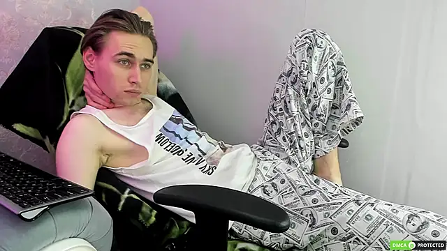 Snapshot of WilliamDyson chatting on September 2025 03:08:01 AM WilliamDyson online show from September 2025 03:08:01 AM