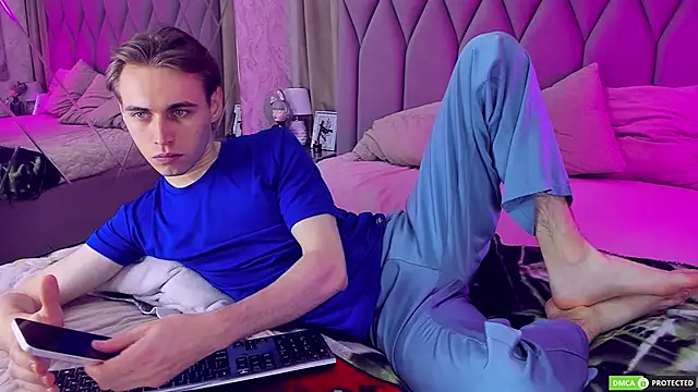 Snapshot of WilliamDyson chatting on September 2025 03:08:02 AM WilliamDyson online show from September 2025 03:08:02 AM