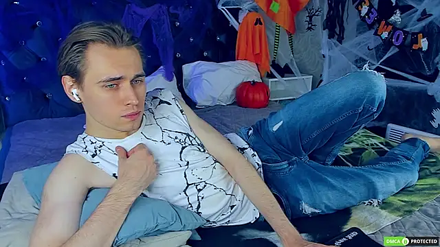 Snapshot of WilliamDyson chatting on October 2025 04:02:01 AM WilliamDyson online show from October 2025 04:02:01 AM