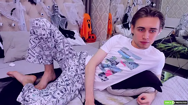 Snapshot of WilliamDyson chatting on October 2025 03:32:02 AM WilliamDyson online show from October 2025 03:32:02 AM