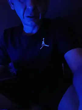 Snapshot of Thoma9034 chatting on November 2025 11:27:02 PM Thoma9034 online show from November 2025 11:27:02 PM