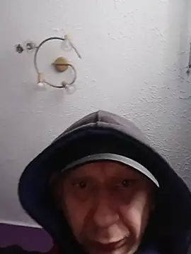 Snapshot of Thoma9034 chatting on November 2025 12:48:02 PM Thoma9034 online show from November 2025 12:48:02 PM