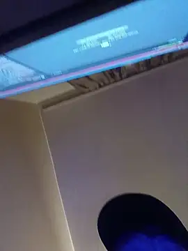 Snapshot of Thoma9034 chatting on November 2025 11:07:02 PM Thoma9034 online show from November 2025 11:07:02 PM