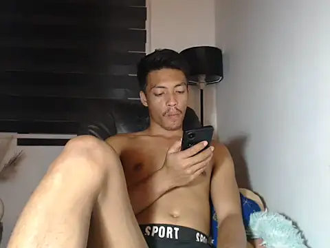 Asian gregor online show from December 2025 03:18:02 PM