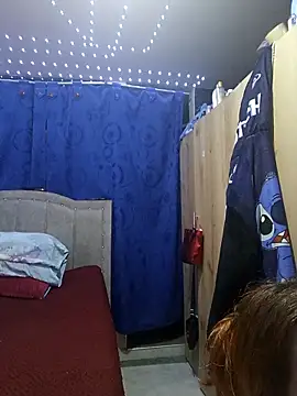 Shayla VL online show from December 2025 01:05:02 PM