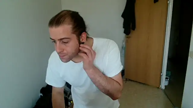 Snapshot of hei_69 chatting on December 2025 10:20:01 AM hei 69 online show from December 2025 10:20:01 AM