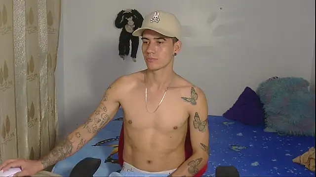 kilyan--x x online show from November 2025 09:53:02 AM