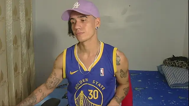 kilyan--x x online show from November 2025 09:09:01 AM