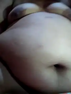 Huge mama69 online show from April 2026 04:32:01 AM