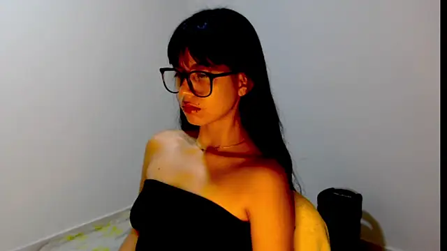 meganmiauu online show from May 2026 03:07:02 PM