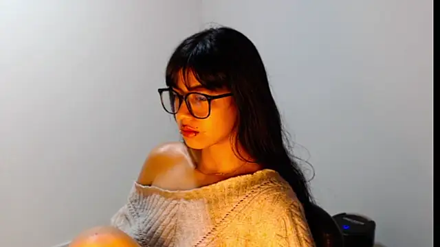 meganmiauu online show from May 2026 01:24:01 AM