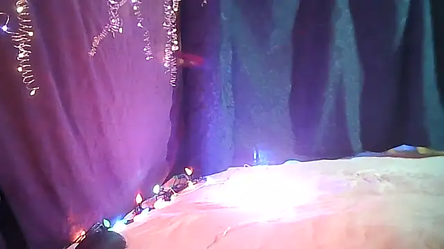 AlexaBlessed2 online show from October 2025 04:00:02 AM