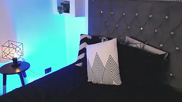 OzorioDany online show from September 2025 08:50:02 AM