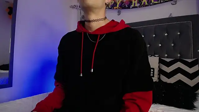 OzorioDany online show from October 2025 04:55:01 AM