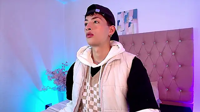 OzorioDany online show from January 2026 04:49:02 AM