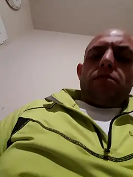 Snapshot of milenski74 chatting on December 2025 10:25:02 PM milenski74 online show from December 2025 10:25:02 PM