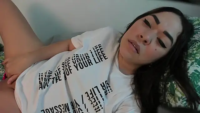 Snapshot of Brianna_Angelina chatting on March 2025 01:53:02 AM Brianna Angelina online show from March 2025 01:53:02 AM