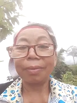 VangLe73 online show from October 2025 01:17:02 AM