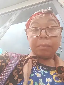 VangLe73 online show from March 2026 02:28:02 AM