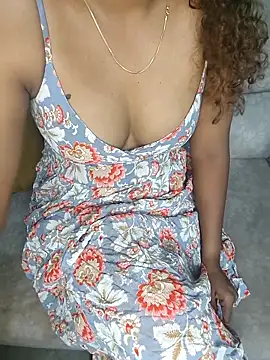 Tamilpallavi online show from April 2026 11:57:01 AM