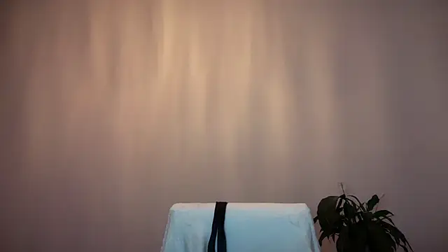 Snapshot of Reddgiirl chatting on October 2025 05:20:02 PM Reddgiirl online show from October 2025 05:20:02 PM