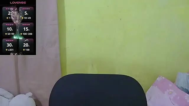 HornyAsian4uxx online show from October 2025 06:40:02 PM