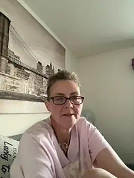 Curvy-Jinx online show from January 2026 08:28:02 AM