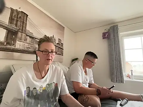 Curvy-Jinx online show from June 2026 09:18:02 AM