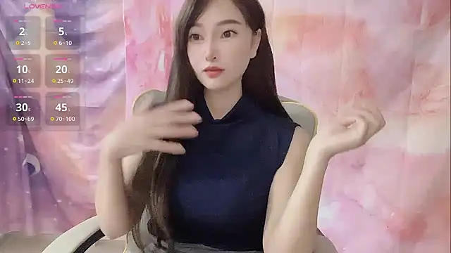 Crush-7ii online show from October 2025 09:57:02 PM