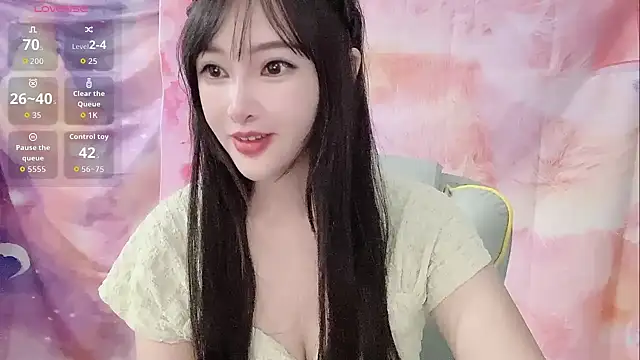 Crush-7ii online show from November 2025 11:58:01 PM