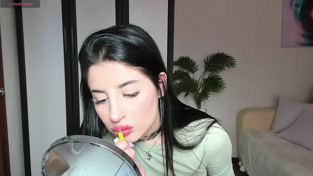 Snapshot of meowallen chatting on October 2025 04:57:02 AM meowallen online show from October 2025 04:57:02 AM