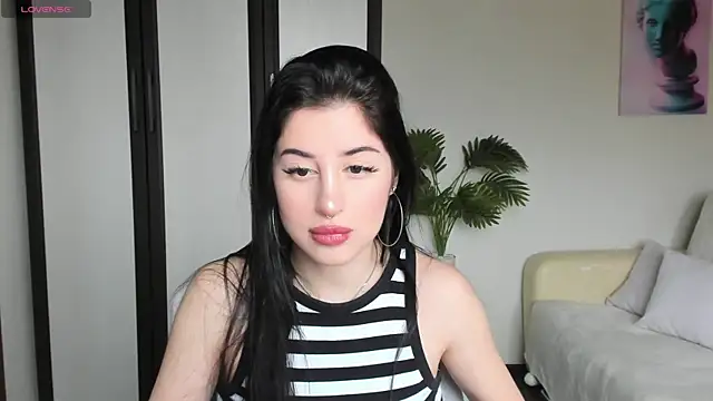 Snapshot of meowallen chatting on October 2025 04:15:02 AM meowallen online show from October 2025 04:15:02 AM