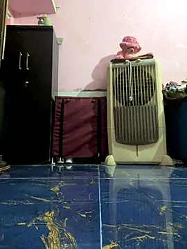 sakshi5533 online show from September 2025 05:07:01 PM