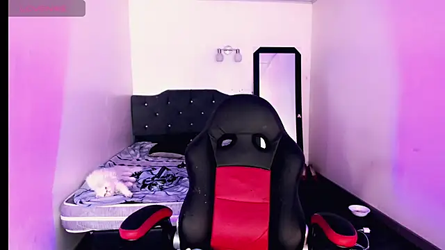 Snapshot of Rossedewitt_ chatting on November 2025 11:54:01 AM Rossedewitt online show from November 2025 11:54:01 AM