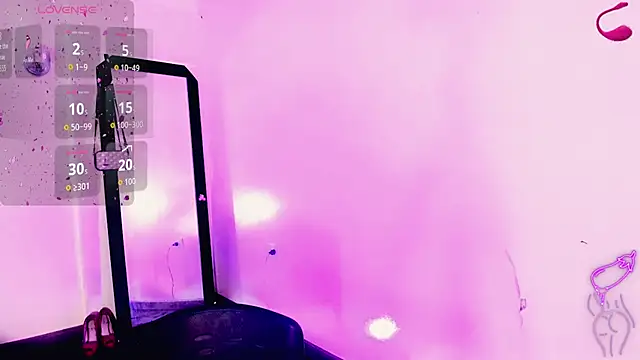 Snapshot of Rossedewitt_ chatting on November 2025 10:00:02 PM Rossedewitt online show from November 2025 10:00:02 PM