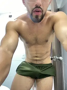 Snapshot of thiago_cruzzz chatting on September 2025 08:31:02 PM thiago cruzzz online show from September 2025 08:31:02 PM