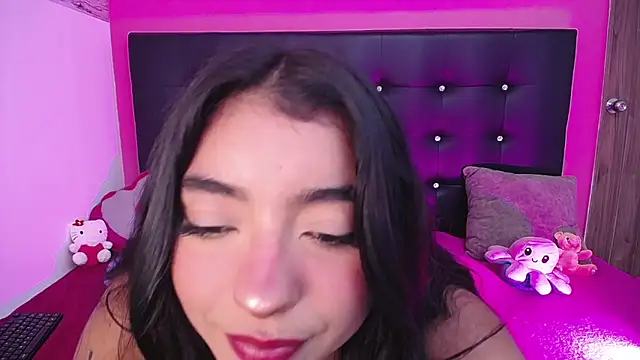 molly curvyhot online show from March 2026 03:06:01 PM