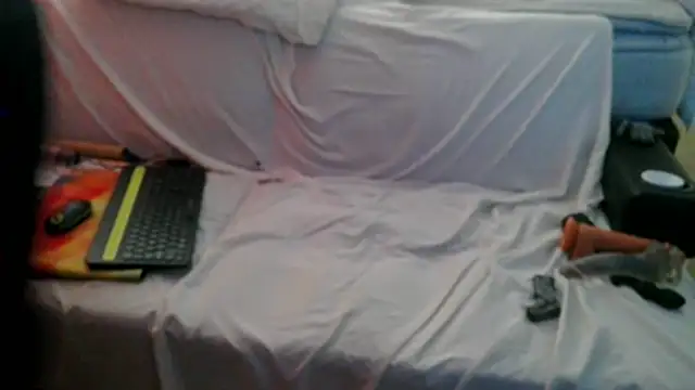 Snapshot of Luv2SuckBWC92 chatting on October 2025 05:19:02 PM Luv2SuckBWC92 online show from October 2025 05:19:02 PM