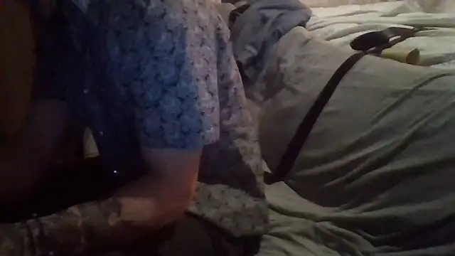 Luv2SuckBWC92 online show from February 2026 02:00:01 AM