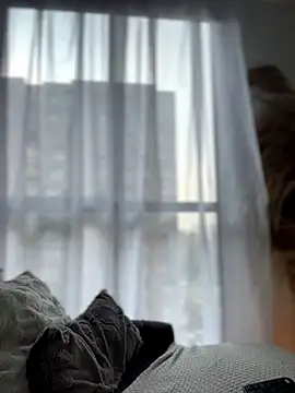 Sofi Leal online show from March 2026 12:44:01 PM