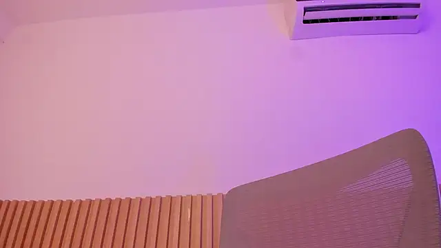 OliviaSweett online show from February 2026 07:17:02 PM